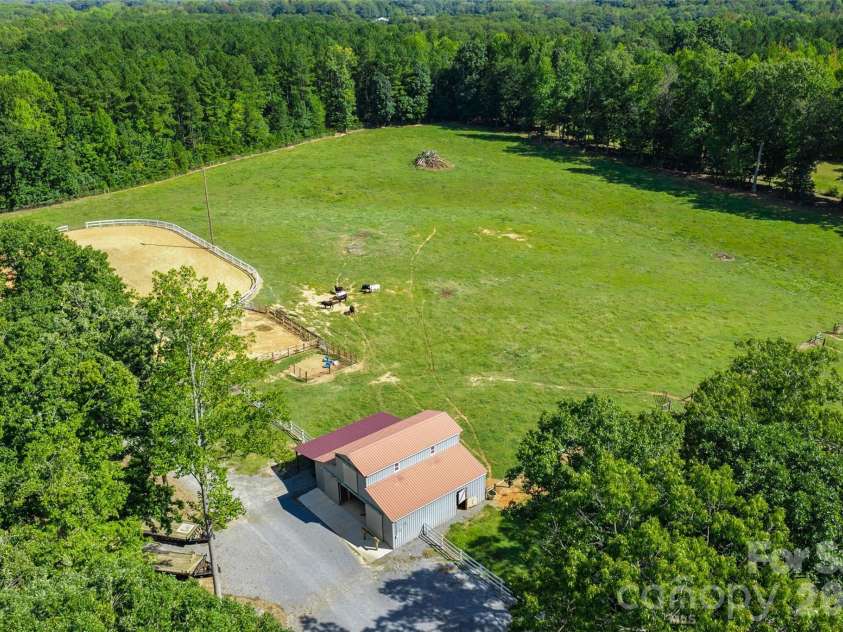 996 Beamguard Road, Clover, SC 29710.  MLS# CAR4430042, YatesRealty ID 55385. 