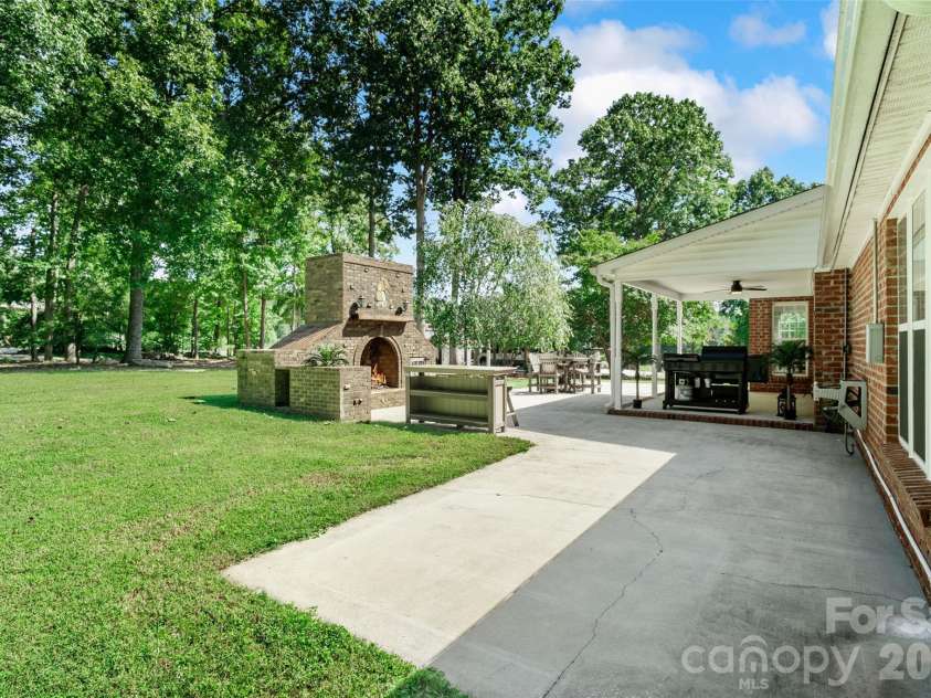 996 Beamguard Road, Clover, SC 29710.  MLS# CAR4430042, YatesRealty ID 55385. Backyard patio