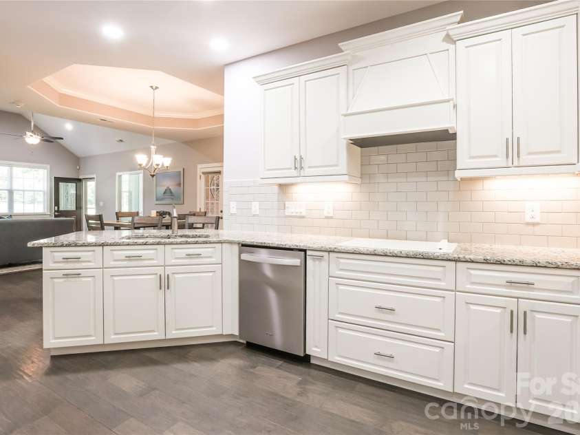 8242 Symphony Court, Denver, NC 28037.  MLS# CAR4429883, YatesRealty ID 55386. 