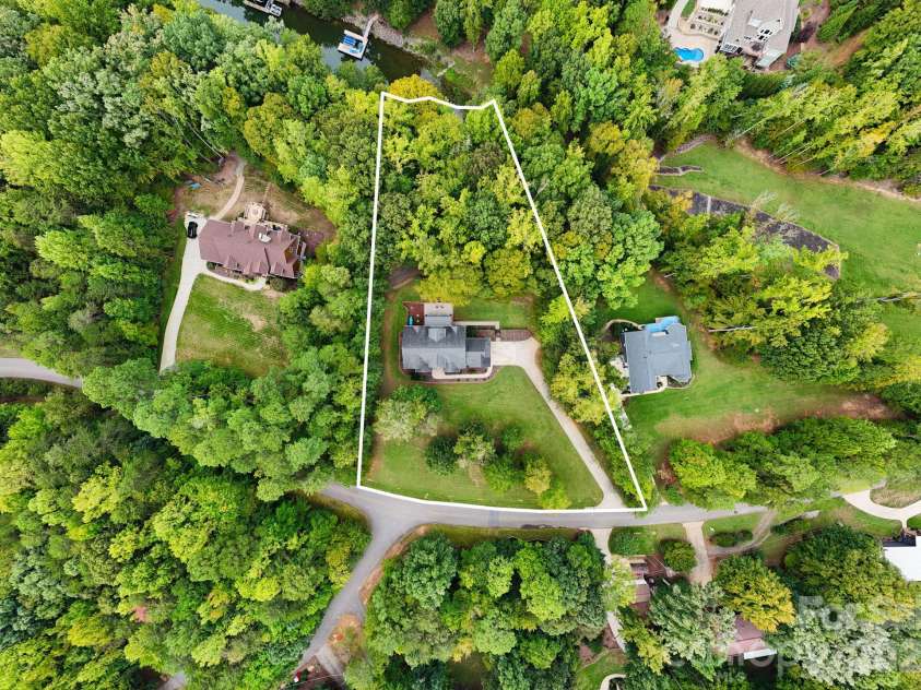 148 Windwood Lane, Troutman, NC 28166.  MLS# CAR4429920, YatesRealty ID 55387. 