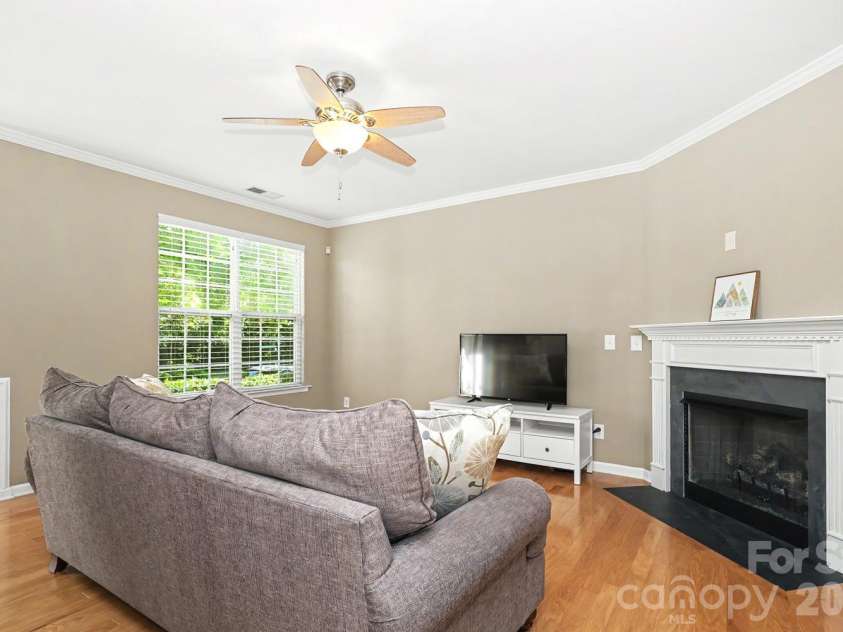 3212 Kemptown Square, Waxhaw, NC 28173.  MLS# CAR4429771, YatesRealty ID 55389. 