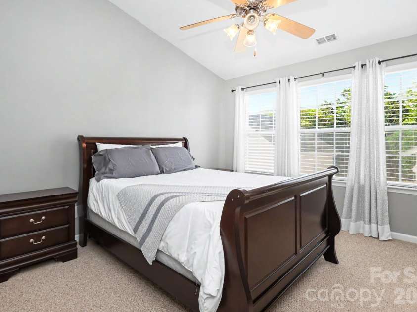 3212 Kemptown Square, Waxhaw, NC 28173.  MLS# CAR4429771, YatesRealty ID 55389. 