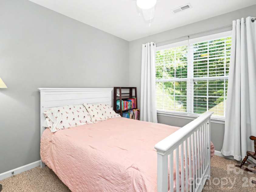 3212 Kemptown Square, Waxhaw, NC 28173.  MLS# CAR4429771, YatesRealty ID 55389. 