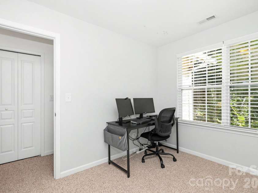 3212 Kemptown Square, Waxhaw, NC 28173.  MLS# CAR4429771, YatesRealty ID 55389. 