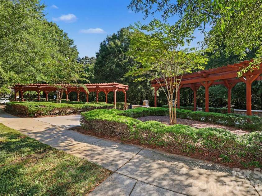 3212 Kemptown Square, Waxhaw, NC 28173.  MLS# CAR4429771, YatesRealty ID 55389. 
