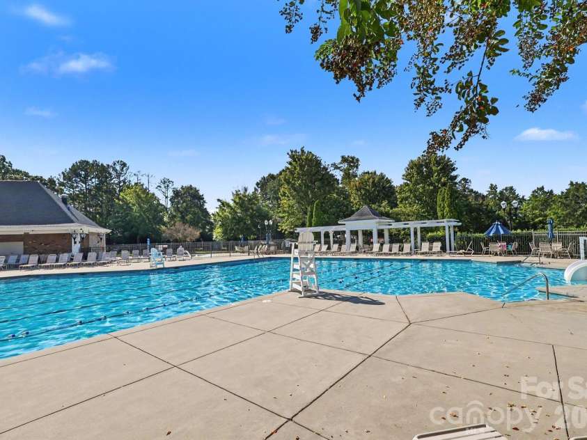 3212 Kemptown Square, Waxhaw, NC 28173.  MLS# CAR4429771, YatesRealty ID 55389. 