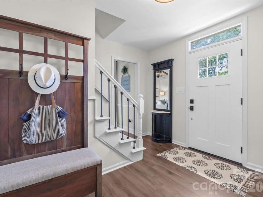 241 Linville Drive, Matthews, NC 28105.  MLS# CAR4429436, YatesRealty ID 55390. 