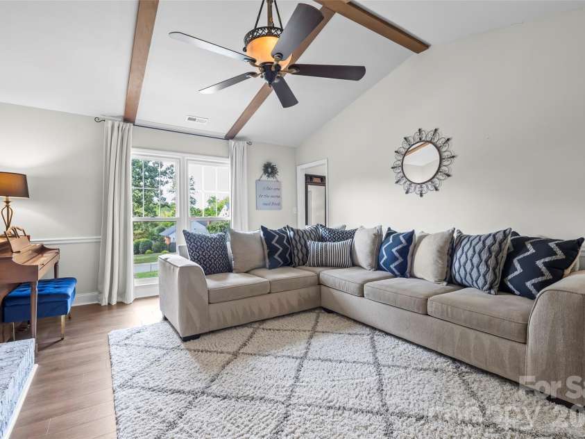 241 Linville Drive, Matthews, NC 28105.  MLS# CAR4429436, YatesRealty ID 55390. 