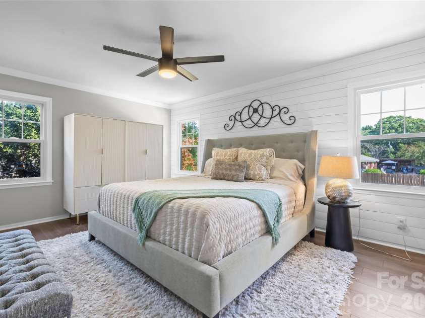 241 Linville Drive, Matthews, NC 28105.  MLS# CAR4429436, YatesRealty ID 55390. 