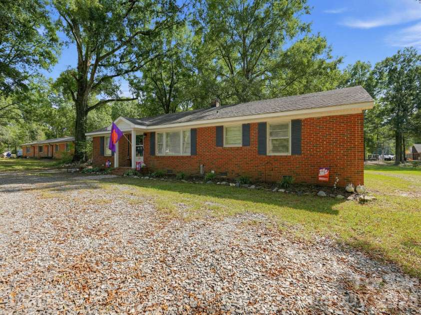 2206 White Store Road, Monroe, NC 28112.  MLS# CAR4429764, YatesRealty ID 55391. 