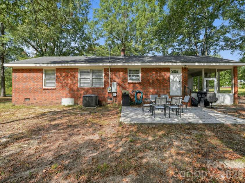2206 White Store Road, Monroe, NC 28112.  MLS# CAR4429764, YatesRealty ID 55391. 