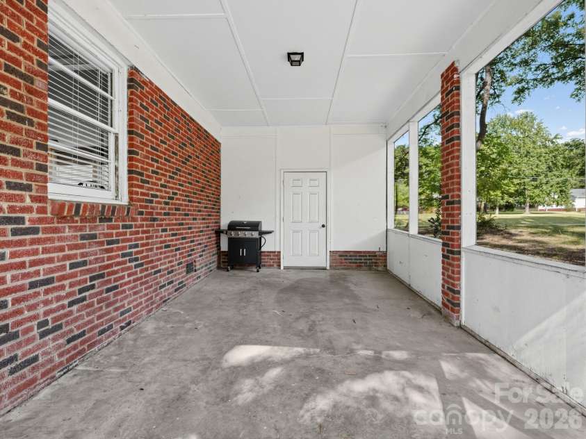 2206 White Store Road, Monroe, NC 28112.  MLS# CAR4429764, YatesRealty ID 55391. 