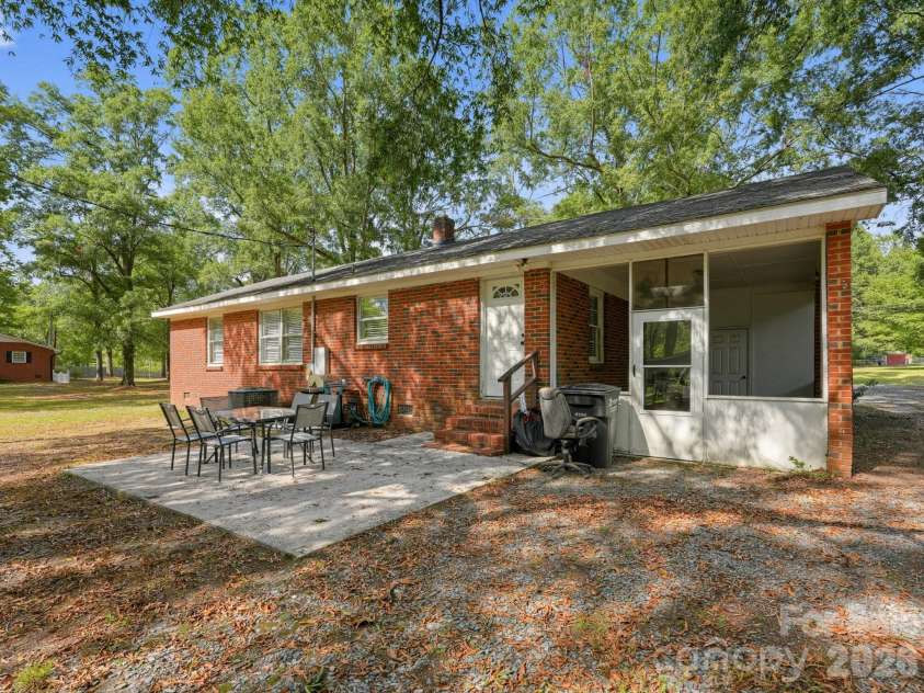 2206 White Store Road, Monroe, NC 28112.  MLS# CAR4429764, YatesRealty ID 55391. 