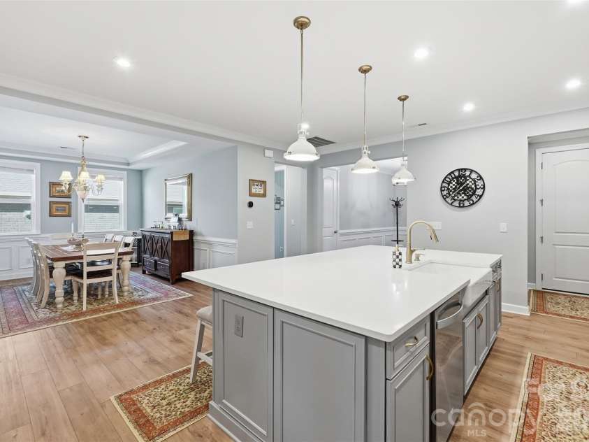 9617 Liberty Hill Drive, Mint Hill, NC 28227.  MLS# CAR4429149, YatesRealty ID 55398. 