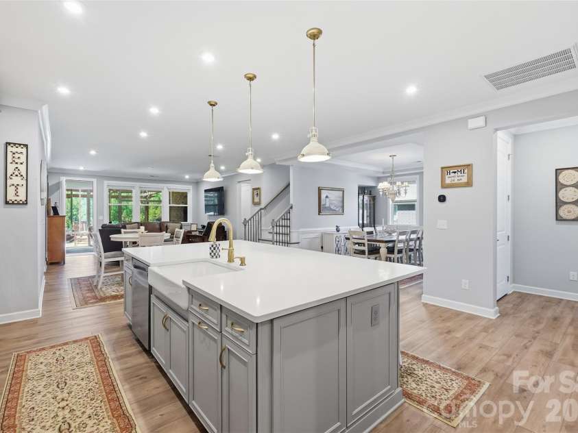 9617 Liberty Hill Drive, Mint Hill, NC 28227.  MLS# CAR4429149, YatesRealty ID 55398. 
