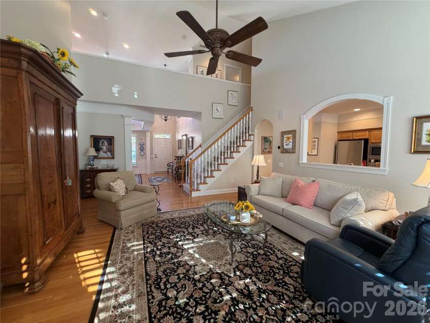 11437 Corliss Avenue, Charlotte, NC 28277.  MLS# CAR4429064, YatesRealty ID 55399. Great Room