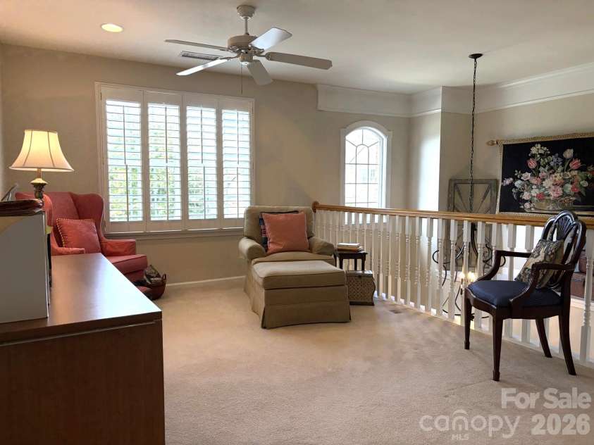 11437 Corliss Avenue, Charlotte, NC 28277.  MLS# CAR4429064, YatesRealty ID 55399. Loft