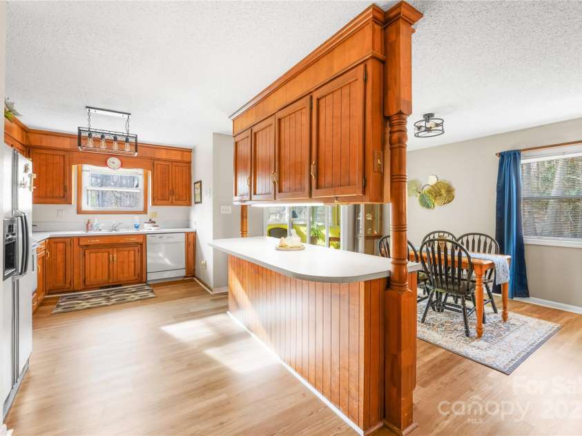 32 Heritage Lane, Shelby, NC 28150.  MLS# CAR4246624, YatesRealty ID 5540. 