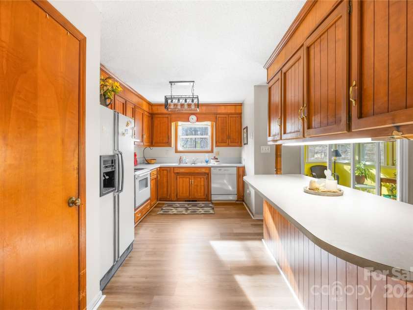 32 Heritage Lane, Shelby, NC 28150.  MLS# CAR4246624, YatesRealty ID 5540. 