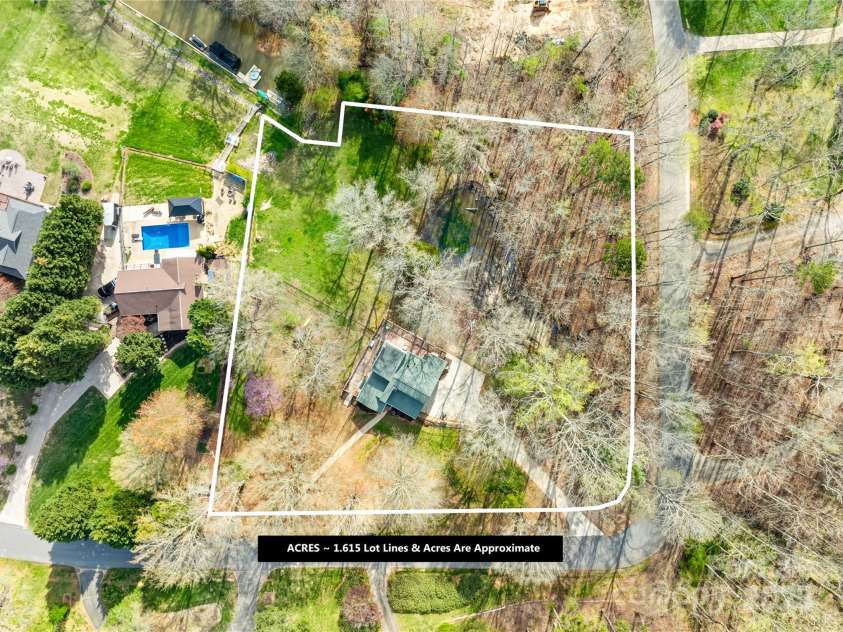 32 Heritage Lane, Shelby, NC 28150.  MLS# CAR4246624, YatesRealty ID 5540. 