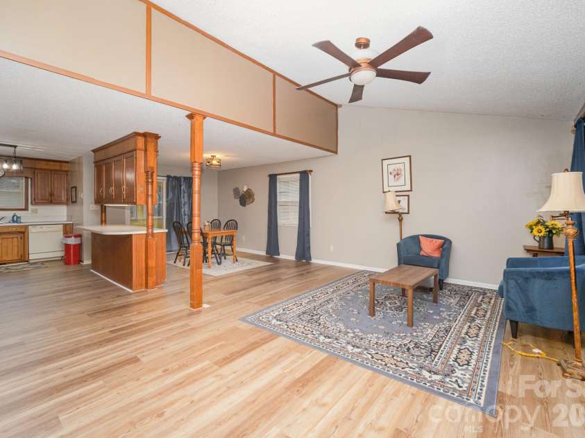 32 Heritage Lane, Shelby, NC 28150.  MLS# CAR4329683, YatesRealty ID 5540. 