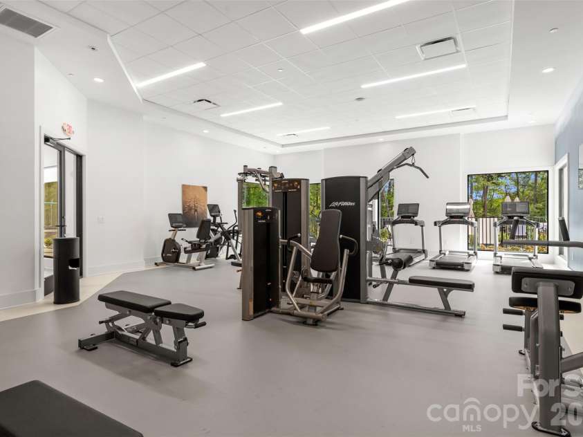 5208 Glenwalk Drive, Charlotte, NC 28269.  MLS# CAR4428602, YatesRealty ID 55402. 