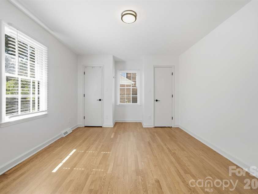 7431 Folger Drive, Charlotte, NC 28226.  MLS# CAR4427487, YatesRealty ID 55406. 