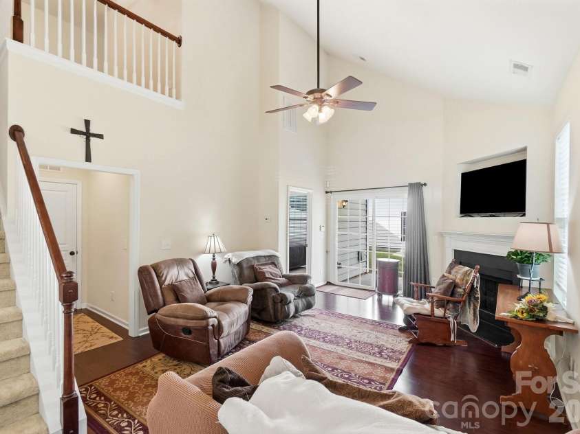 123 Leyton Loop, Mooresville, NC 28117.  MLS# CAR4425887, YatesRealty ID 55408. Living Room