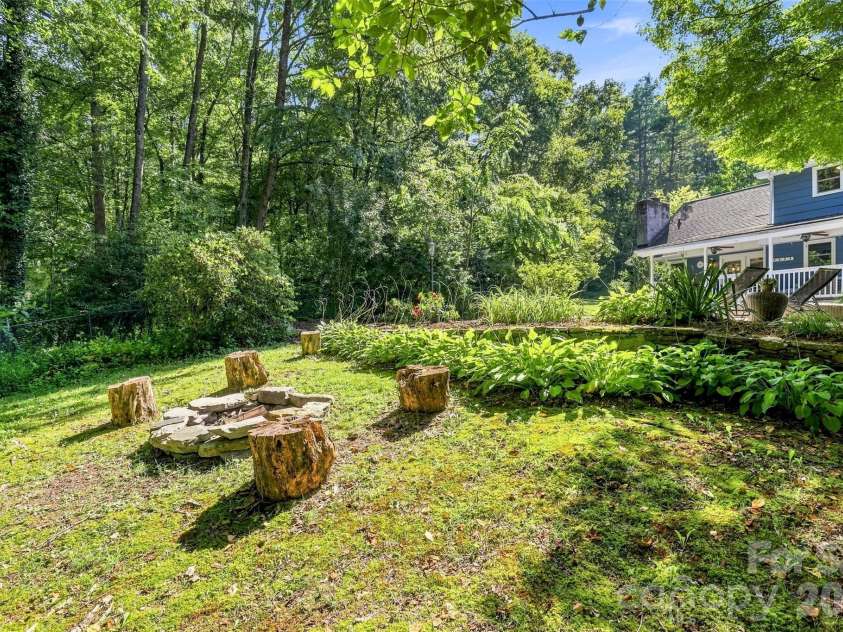 406 Friendship Lane, Pisgah Forest, NC 28768.  MLS# CAR4425881, YatesRealty ID 55409. 