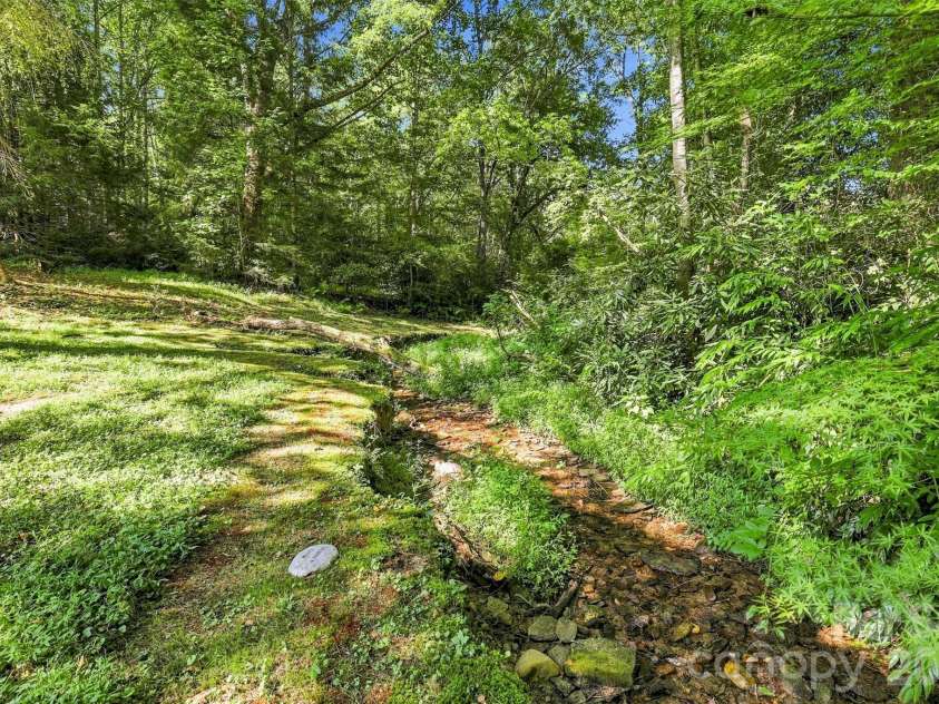 406 Friendship Lane, Pisgah Forest, NC 28768.  MLS# CAR4425881, YatesRealty ID 55409. 