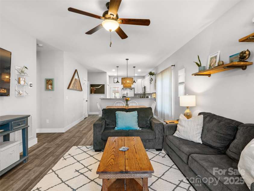 2 Half Moon Drive, Swannanoa, NC 28778.  MLS# CAR4228596, YatesRealty ID 5541. 