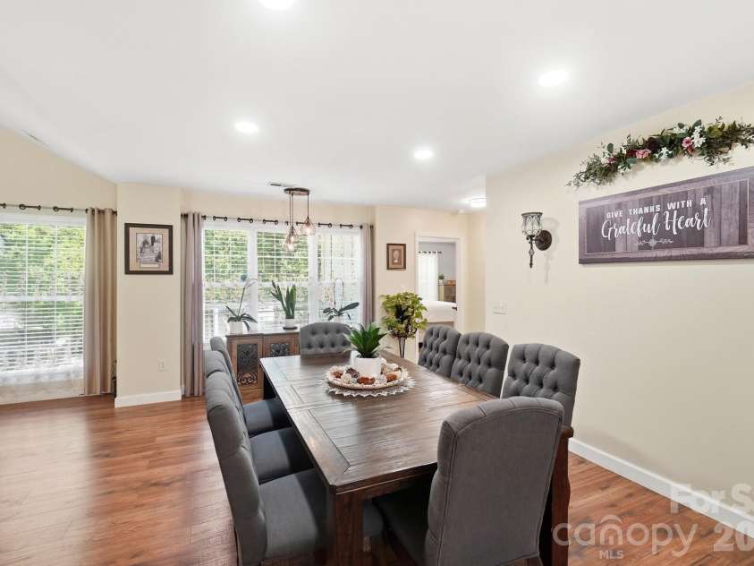 7003 Providence Road, Waxhaw, NC 28173.  MLS# CAR4415672, YatesRealty ID 55414. 