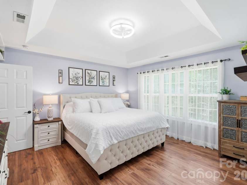 7003 Providence Road, Waxhaw, NC 28173.  MLS# CAR4415672, YatesRealty ID 55414. 