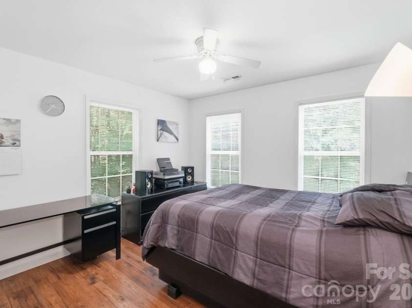 7003 Providence Road, Waxhaw, NC 28173.  MLS# CAR4415672, YatesRealty ID 55414. 