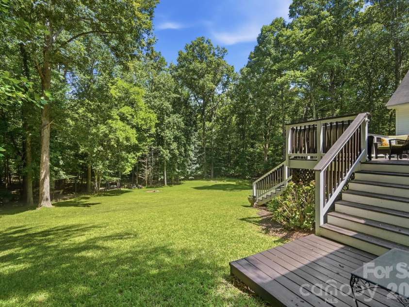 7003 Providence Road, Waxhaw, NC 28173.  MLS# CAR4415672, YatesRealty ID 55414. 