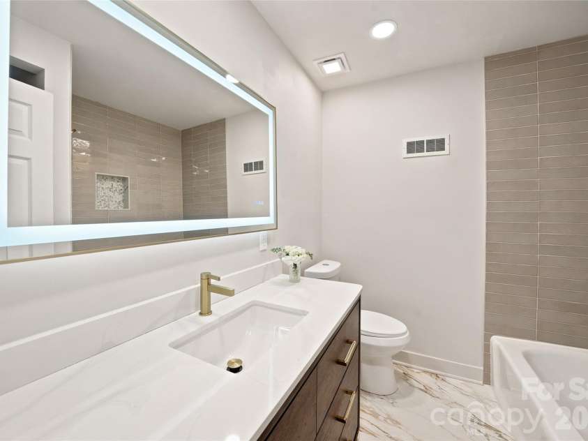 7527 Gayle Avenue, Charlotte, NC 28212.  MLS# CAR4417540, YatesRealty ID 55415. 