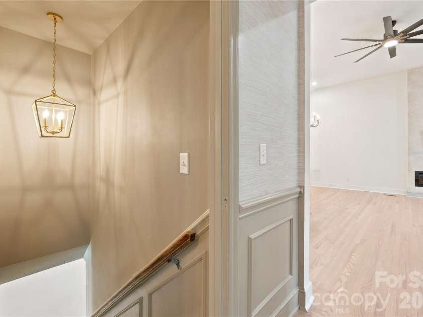 7527 Gayle Avenue, Charlotte, NC 28212.  MLS# CAR4417540, YatesRealty ID 55415. 