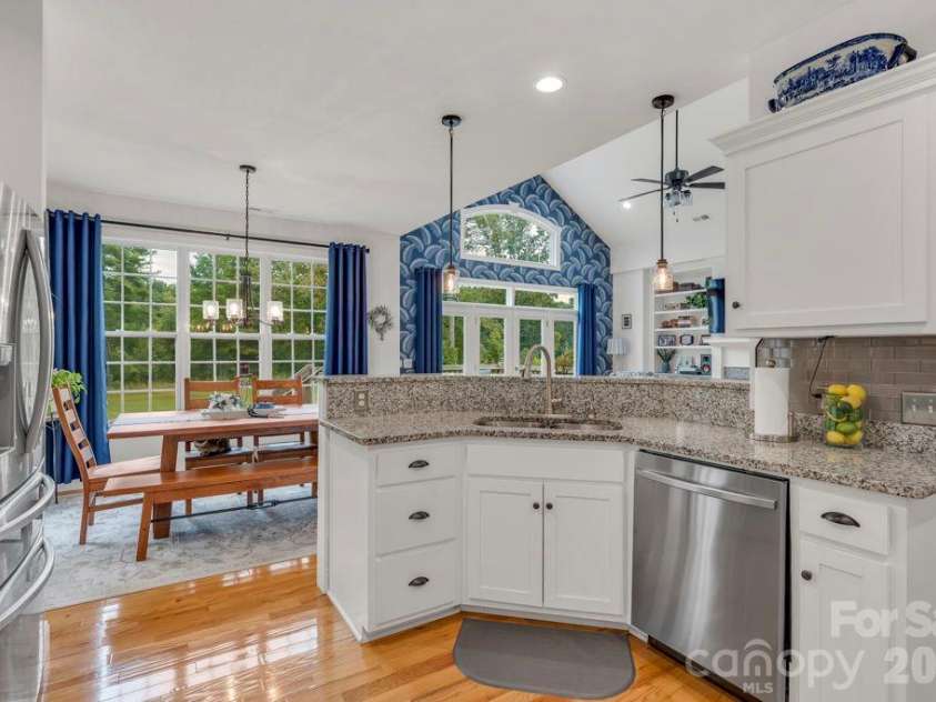 1115 King George Court, Lenoir, NC 28645.  MLS# CAR4431743, YatesRealty ID 55417. 