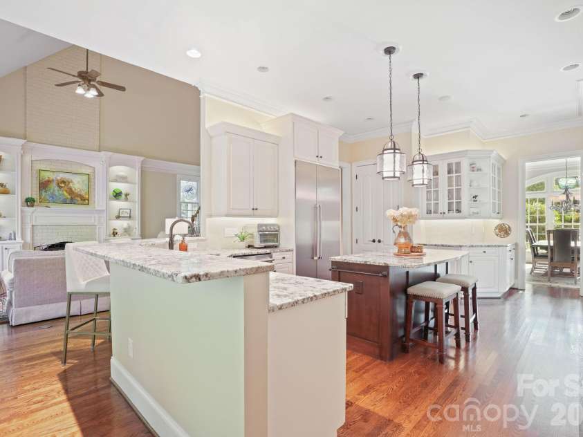 811 Bass Landing Place, Greensboro, NC 27455.  MLS# CAR4432350, YatesRealty ID 55419. 