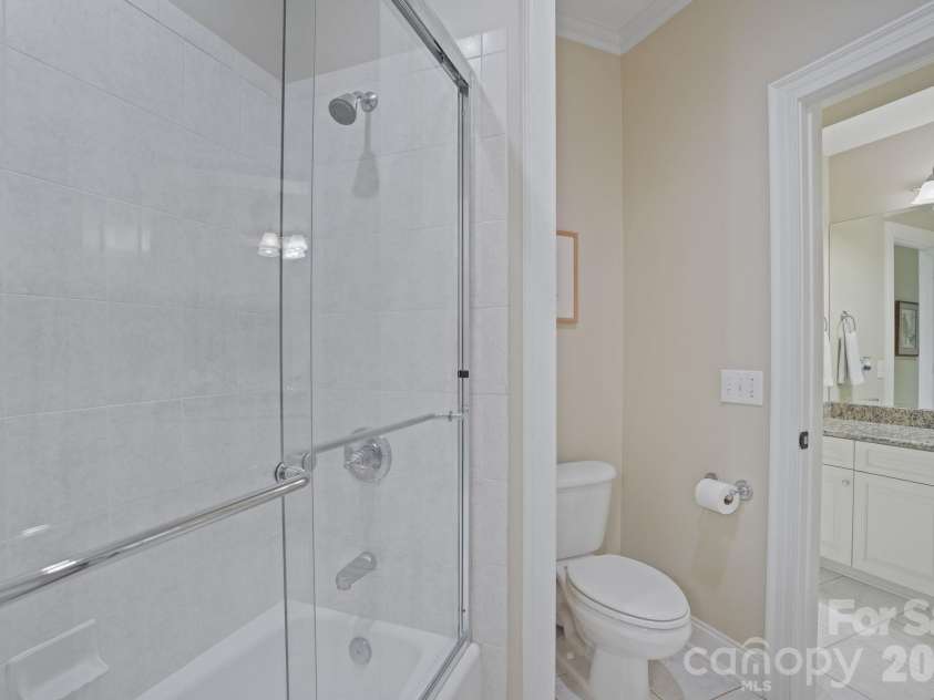 811 Bass Landing Place, Greensboro, NC 27455.  MLS# CAR4432350, YatesRealty ID 55419. 