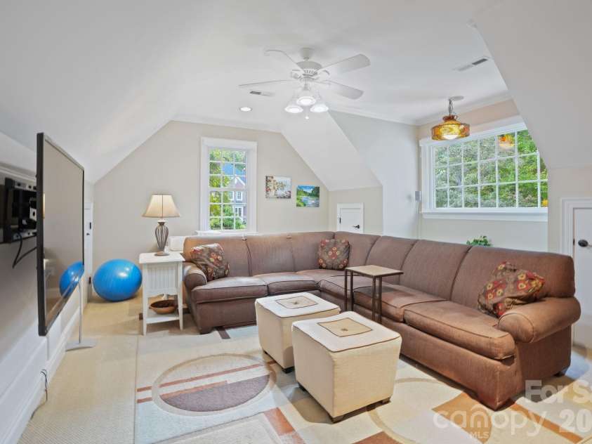 811 Bass Landing Place, Greensboro, NC 27455.  MLS# CAR4432350, YatesRealty ID 55419. 