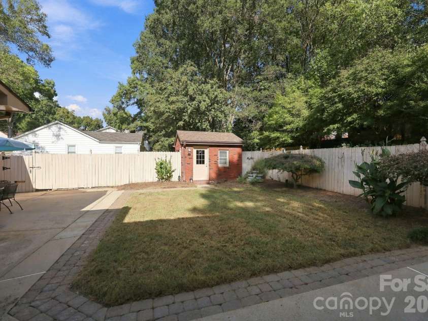 123 Hillside Avenue, Concord, NC 28025.  MLS# CAR4432576, YatesRealty ID 55421. Back Yard view 1
