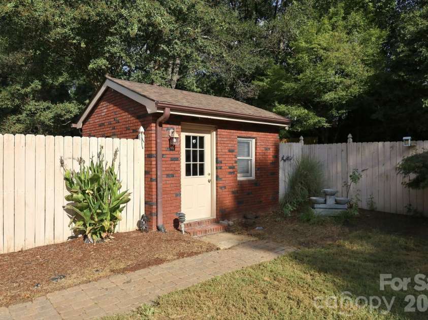123 Hillside Avenue, Concord, NC 28025.  MLS# CAR4432576, YatesRealty ID 55421. Out Building