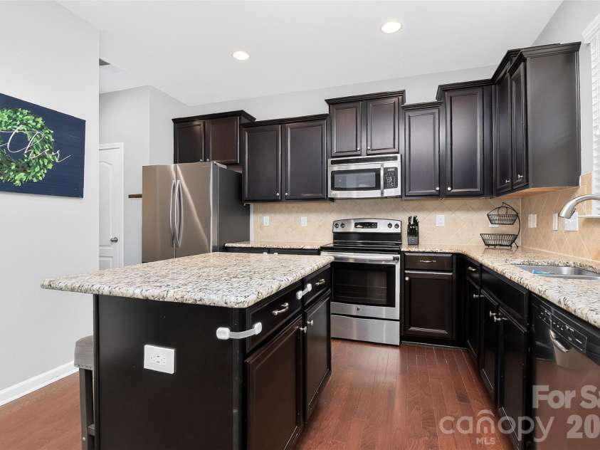 78066 Rillstone Drive, Lancaster, SC 29720.  MLS# CAR4431291, YatesRealty ID 55424. 