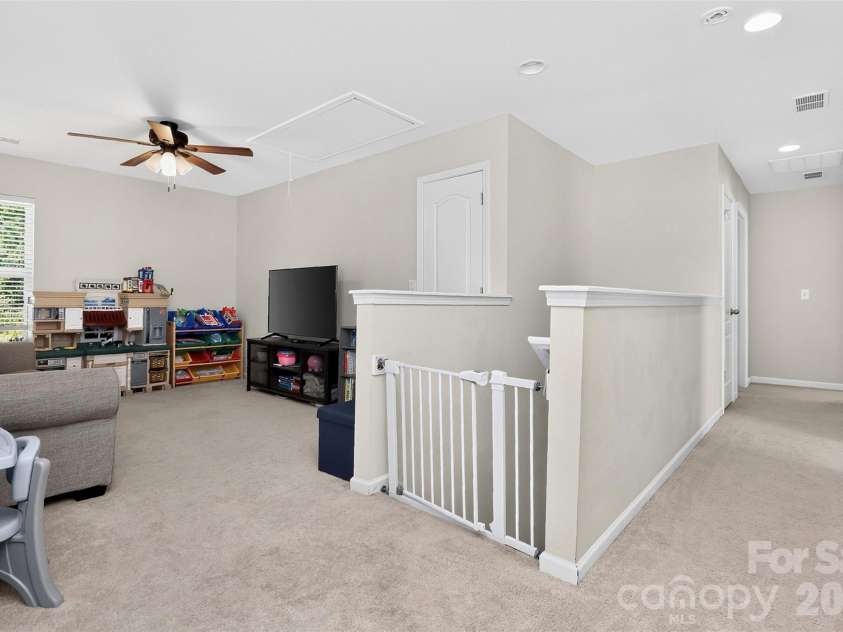 78066 Rillstone Drive, Lancaster, SC 29720.  MLS# CAR4431291, YatesRealty ID 55424. 