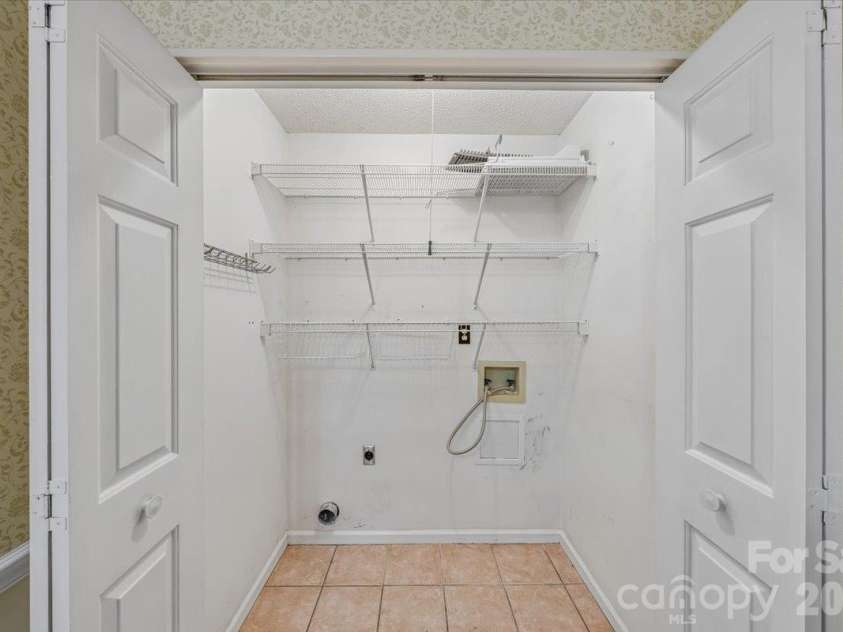 8544 Indian Summer Trail, Harrisburg, NC 28075.  MLS# CAR4431680, YatesRealty ID 55426. Laundry