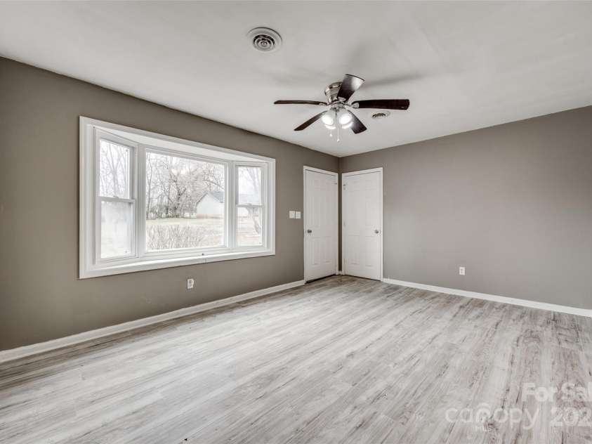 113 Galilean Road, York, SC 29745.  MLS# CAR4228335, YatesRealty ID 5543. 