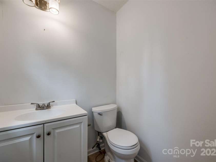 113 Galilean Road, York, SC 29745.  MLS# CAR4228335, YatesRealty ID 5543. 