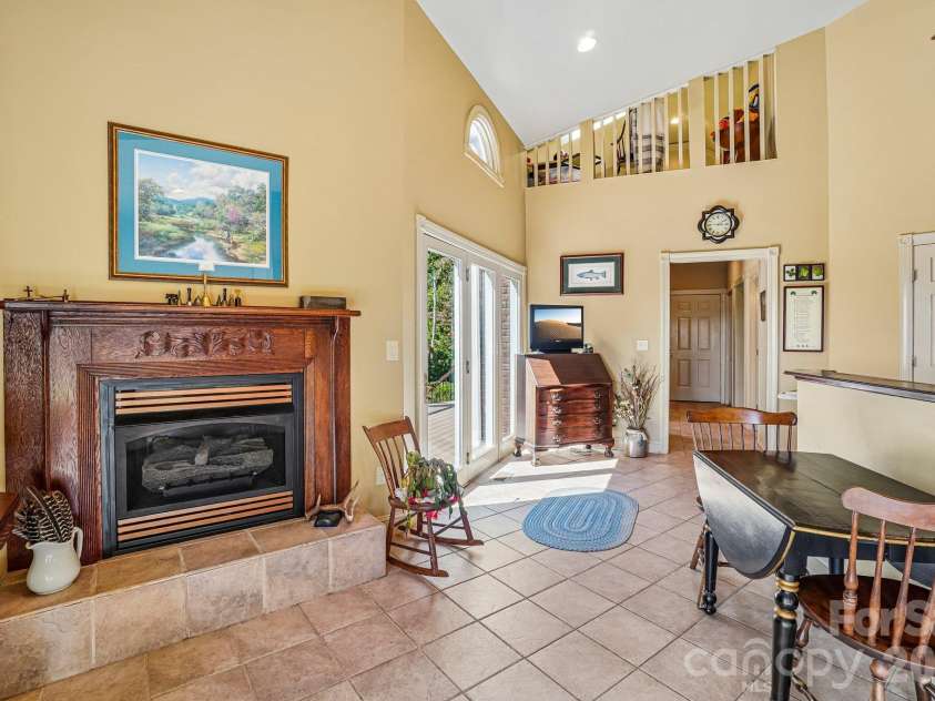 239 Bearwallow Mountain Road, Hendersonville, NC 28792.  MLS# CAR4430745, YatesRealty ID 55430. 
