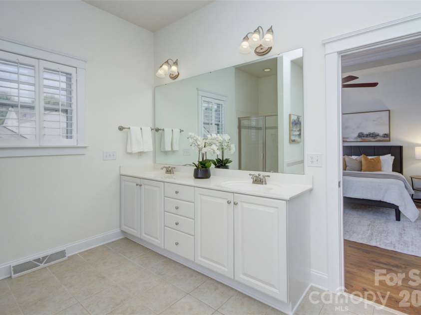 16418 Spruell Street, Huntersville, NC 28078.  MLS# CAR4428525, YatesRealty ID 55431. 